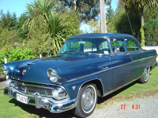 Ford Customline Phil Gillespie 55 Sedan 605