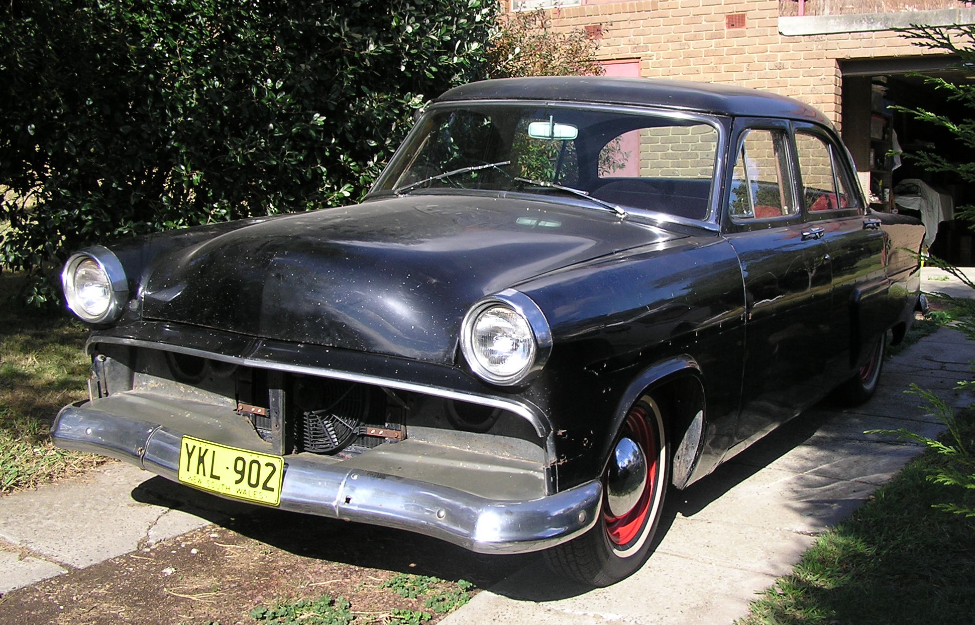 Ford Customline Smiley Edmond's 54
