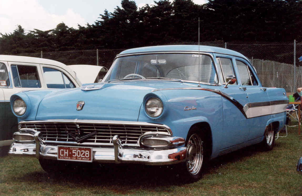 Ford Customline Wayne Paterson's 57