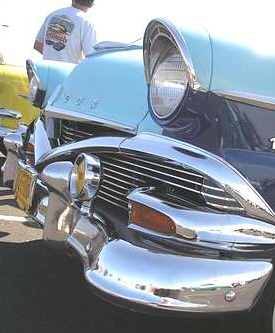 1956 Meteor Rideau Bonnet Ornament 2