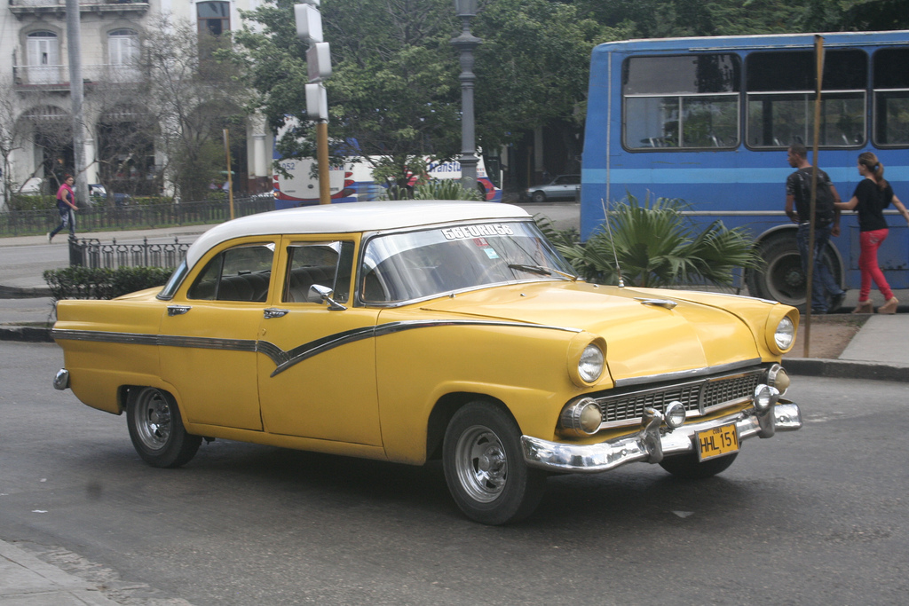 55 Ford Fairlane