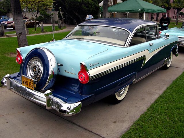 56 Meteor Rideau Victoria Back Quarter
