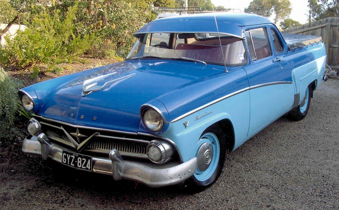 Ford Customline Ken Wylie 58 Mainline